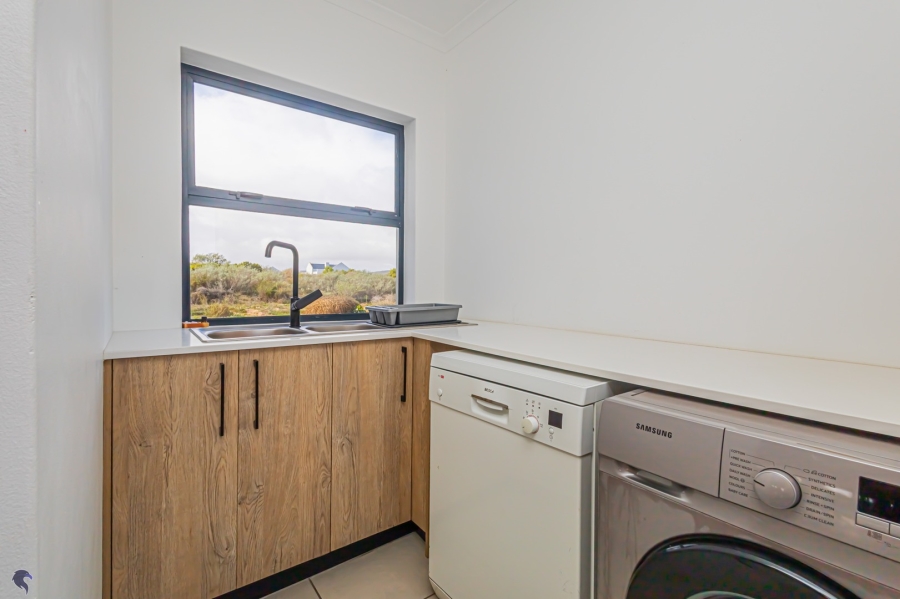 9 Bedroom Property for Sale in Long Acres Country Estate Western Cape